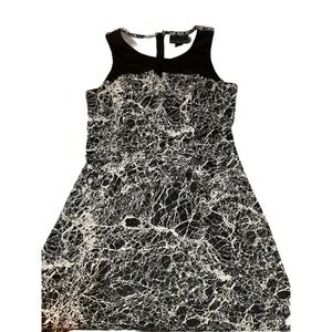 Attention Ladies Black & White Dress Size M L72